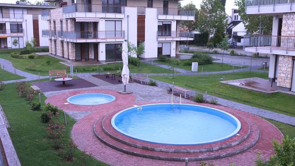 Lakeside Luxury Apartment Zamárdi Esterno foto